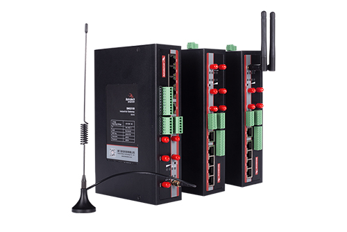 BMG5100系列千兆5G工業(yè)網(wǎng)關(guān)，支持5G網(wǎng)絡(luò)，配置5路千兆網(wǎng)口，4路POE等豐富接口，廣泛應(yīng)用于智能制造、智慧醫(yī)療、智慧城市等對(duì)數(shù)據(jù)延時(shí)要求嚴(yán)格的場(chǎng)景。